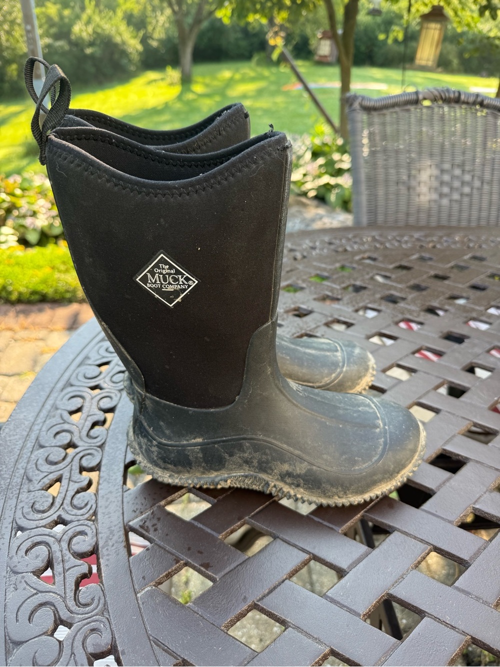 Kids Muck Boots Waterproof Size 4 Black